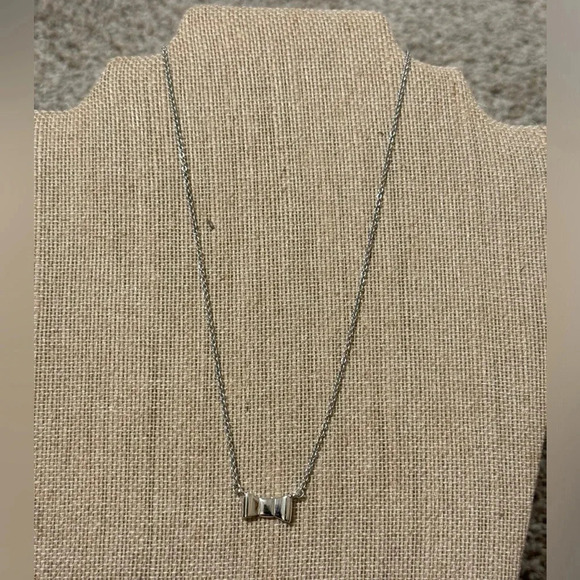 Kate Spade Silver Bow Necklace 18” - Picture 3 of 6